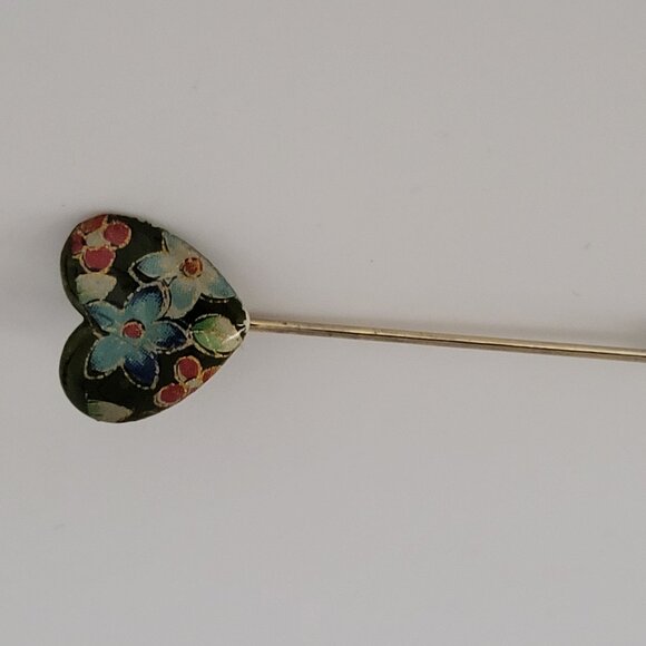Vintage Heart Cloisonne' Enamel Hat Lapel Pin - Picture 2 of 8